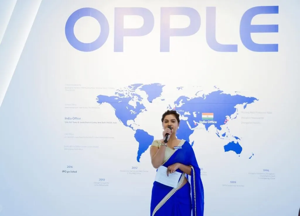 Zoafshen Qureshi - Female Anchor In Delhi For Trade Shows