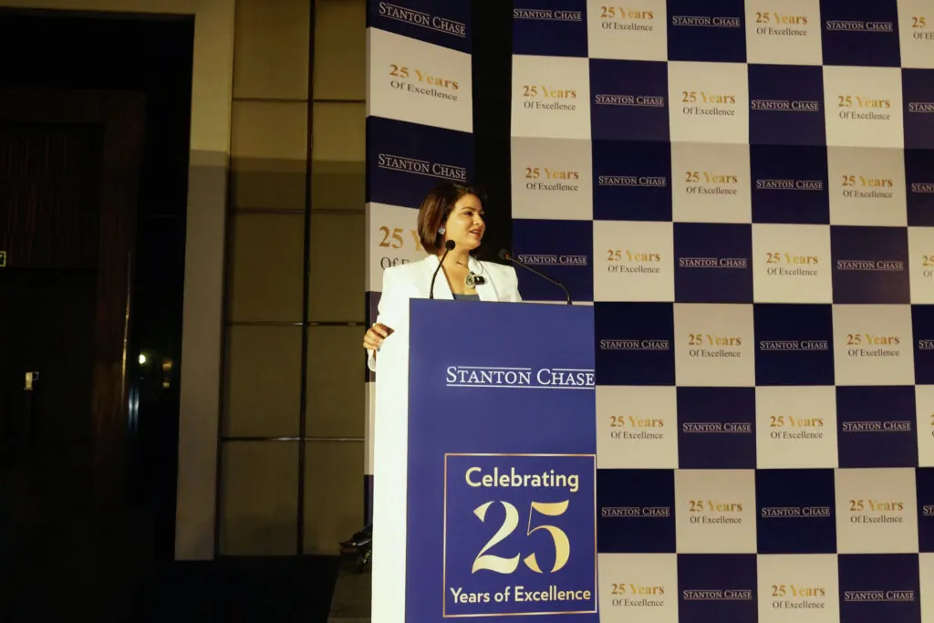 Zoafshen Qureshi - Professional Female Emcee & Anchor for Corporate Events in Delhi