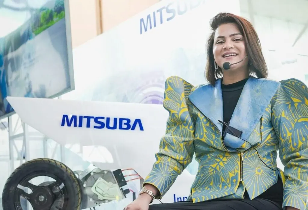 Zoafshen Qureshi - Female Anchor For Product Launch